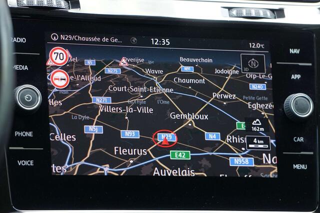 Volkswagen Golf 1.0 TSI R-LINE COCKPIT NAVI DISTRONIC CAM PDC 6d-T