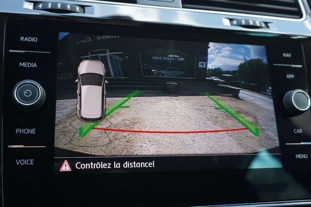 Volkswagen Golf 1.0 TSI R-LINE COCKPIT NAVI DISTRONIC CAM PDC 6d-T