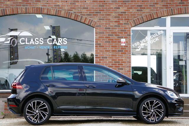 Volkswagen Golf 1.0 TSI R-LINE COCKPIT NAVI DISTRONIC CAM PDC 6d-T