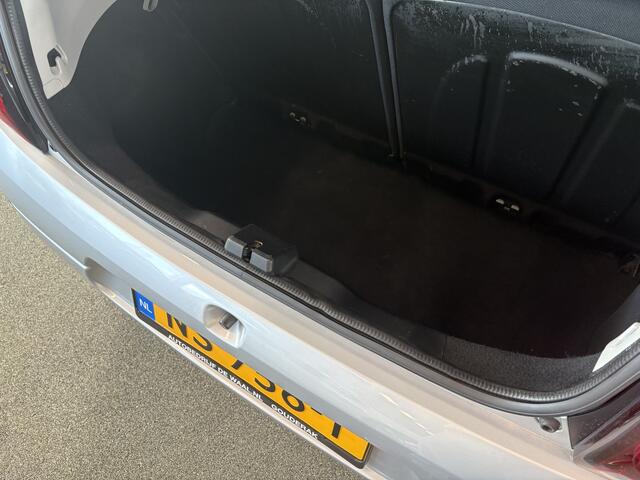 Citroen C1 1.2 Airscape 82PK Shine 5-drs. VOUWDAK/AIRCO/MEDIA/LIMITER/15INCH