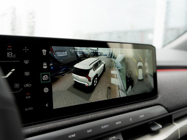 KIA EV3 GT-PlusLine 81.4 kWh | OP VOORRAAD| Schuifkanteldak | Stoel ventilatie |