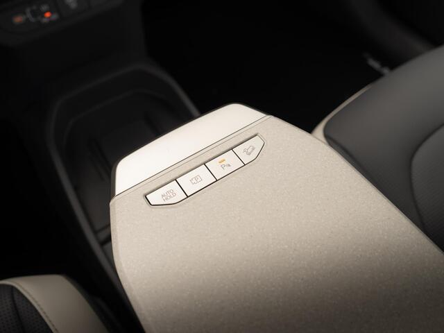 KIA EV3 GT-PlusLine 81.4 kWh | OP VOORRAAD| Schuifkanteldak | Stoel ventilatie |