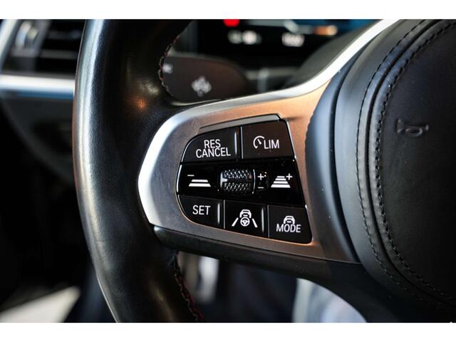 BMW I4 Gran Coupe 83.9 kWh M50 - Laser lights - HUD - ACC