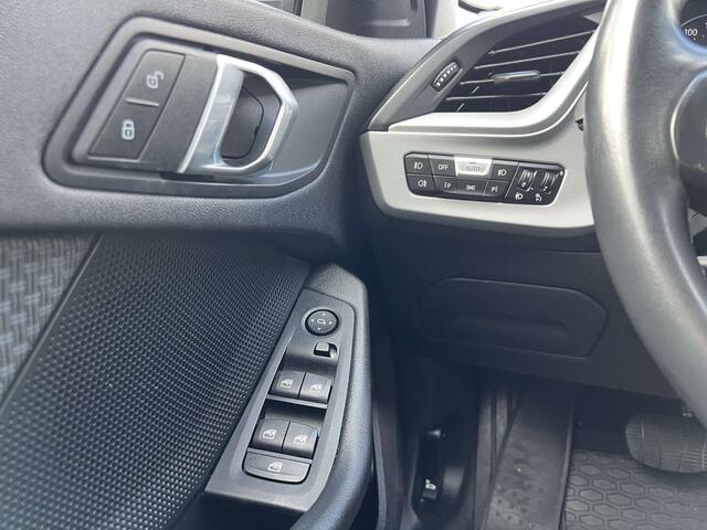 BMW 1-Serie 118 118iAbo�te autoNAVICAMERABTAndroidCarPlay