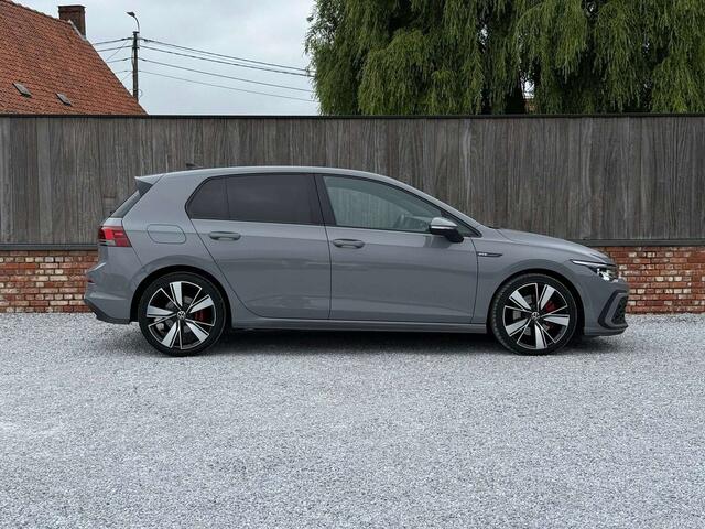 Volkswagen Golf GTD 2.0tdi/camera/carplay/IQlight/acc/200pk/sportzetel
