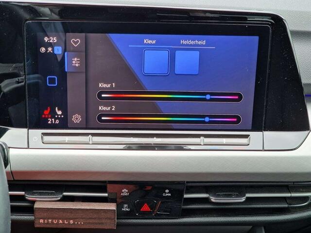 Volkswagen Golf 1.0 etsi/Carplay/Heated Seats/Camera/Navi/