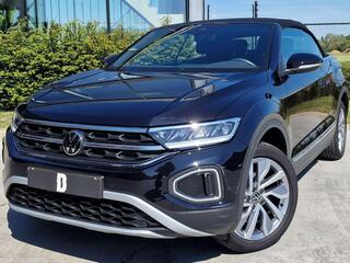 VOLKSWAGEN T-Roc Cabriolet 1.0 TSI/Camera/Carplay/Heated Seats