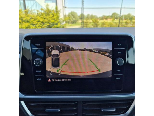 Volkswagen T-ROC Cabriolet 1.0 TSI/Camera/Carplay/Heated Seats