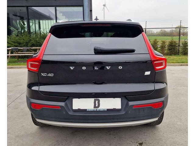 Volvo XC40 1.5 T4 PHEV/Carplay/Heated Seats/Camera/Navi
