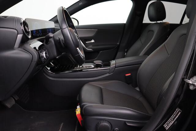 Mercedes-Benz CLA-Klasse 180 SHOOTING BRAKE DA SHOOTING BRAKE DA  + GPS + CAMERA + PDC + CRUISE + OPEN DAK + ALU 18