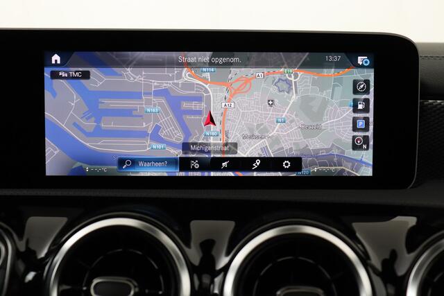 Mercedes-Benz CLA-Klasse 180 SHOOTING BRAKE DA SHOOTING BRAKE DA  + GPS + CAMERA + PDC + CRUISE + OPEN DAK + ALU 18