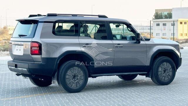 Toyota Land CRUISER Prado PRADO 2.8L GD DIESEL 4X4 LIMITED TX-L 7P 8AT