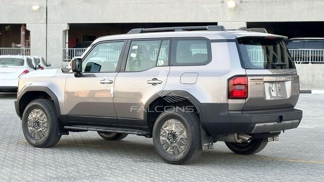 Toyota Land CRUISER Prado PRADO 2.8L GD DIESEL 4X4 LIMITED TX-L 7P 8AT