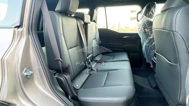 Toyota Land CRUISER Prado PRADO 2.8L GD DIESEL 4X4 LIMITED TX-L 7P 8AT