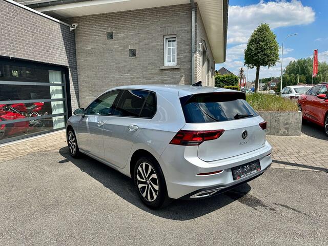 Volkswagen Golf 1.0 eTSI Active DSG MHybrid GPS APP LED