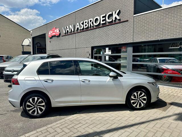 Volkswagen Golf 1.0 eTSI Active DSG MHybrid GPS APP LED