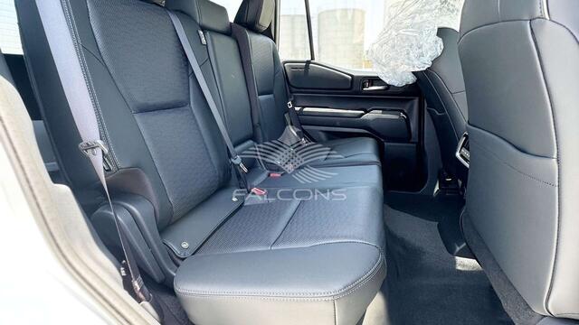 Toyota Land CRUISER Prado 2.8L DSL 4X4 FIRST EDITION AT EXPORT OUT OF EUROPE