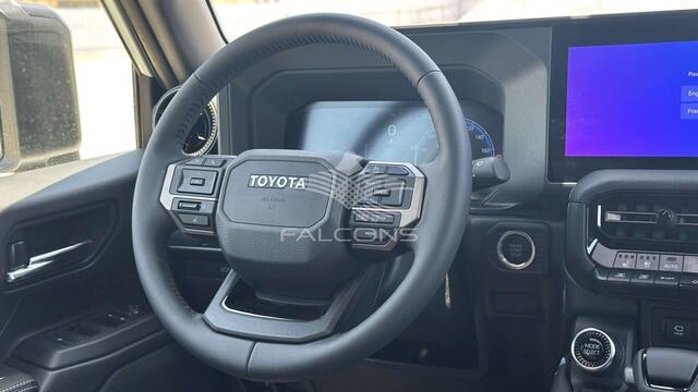 Toyota Land CRUISER Prado 2.8L DSL 4X4 FIRST EDITION AT EXPORT OUT OF EUROPE