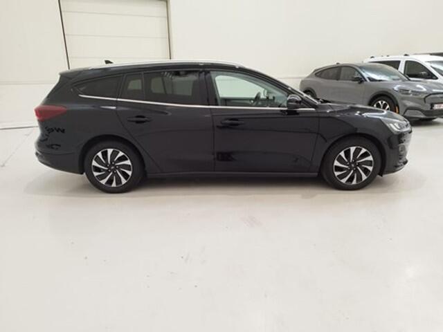 Ford Focus  Titanium - Clipper - Benzine 
