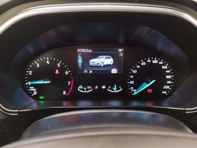 Ford Focus  Titanium - Clipper - Benzine 