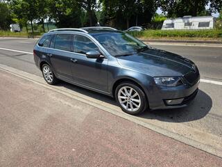SKODA OCTAVIA SW 1.0 TSI Style DSG 1�EIG. IN PERFECTE STAAT!!
