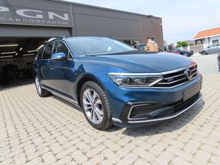 VOLKSWAGEN PASSAT GTE 1.4 eHybrid PHEV DSG (160 kW)