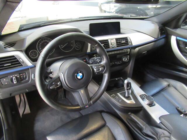 BMW 3-Serie 320 D M Sport Navi Pro LED Leder PDC Carplay Zetelver