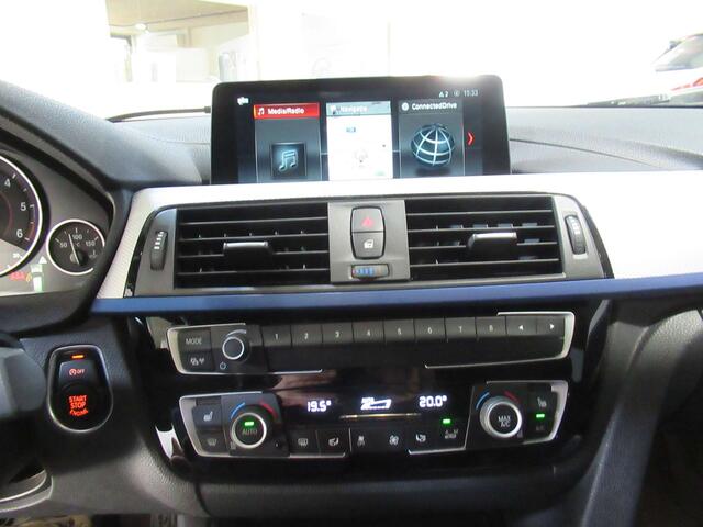 BMW 3-Serie 320 D M Sport Navi Pro LED Leder PDC Carplay Zetelver