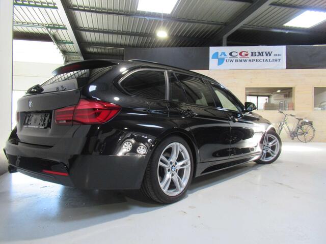 BMW 3-Serie 320 D M Sport Navi Pro LED Leder PDC Carplay Zetelver