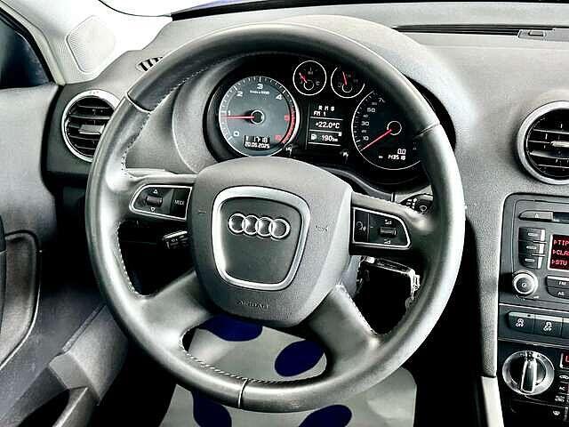 Audi A3 SPORTBACK 1.6 TDi 105cv - 5 PORTES