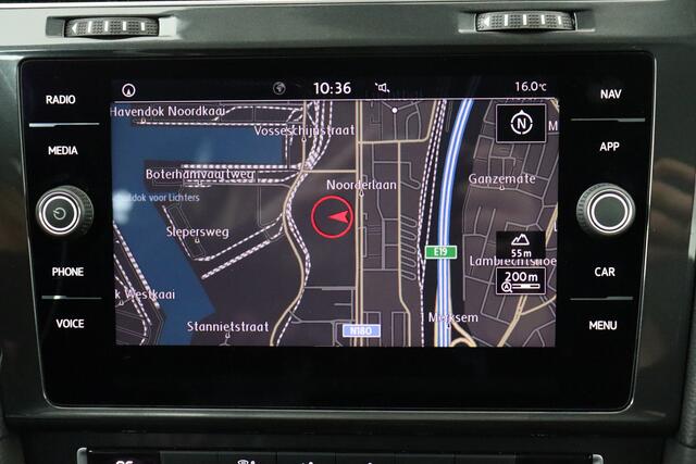 Volkswagen Golf VII TDI VII TDI + CARPLAY + GPS + CAMERA + PDC