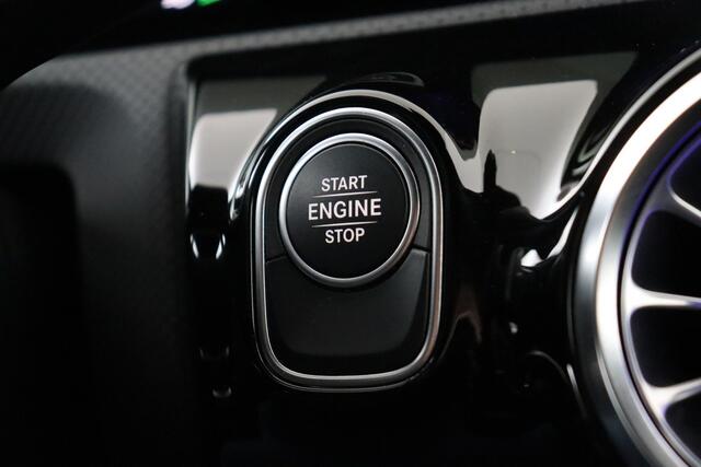 Mercedes-Benz CLA-Klasse 250 AMG-LINE SHOOTING BRAEK e-iA AMG-LINE SHOOTING BRAEK e-iA + CARPLAY + GPS + CAMERA + LEDER/ALCANTARA + PDC + CRUISE + ALU