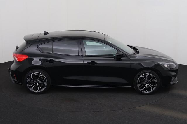 Ford Focus ST-LINE BUS 1.5 ECOBLUE ST-LINE BUS 1.5 ECOBLUE + GPS + CAMERA + PDC + CRUISE + ALU