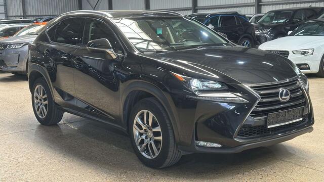 Lexus NX 300h 2.5i AWD Business Edition E-CVT