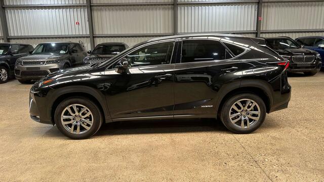 Lexus NX 300h 2.5i AWD Business Edition E-CVT