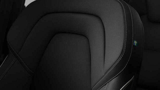 Volvo XC60 Black Edition Plus, T6 AWD Plug-in hybrid, Elektrisch/benzine