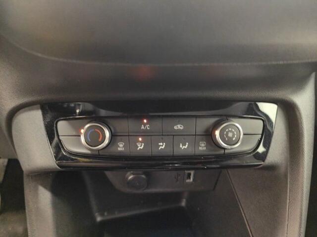 Opel Corsa F 1200 Benzine 5Drs Edition +...