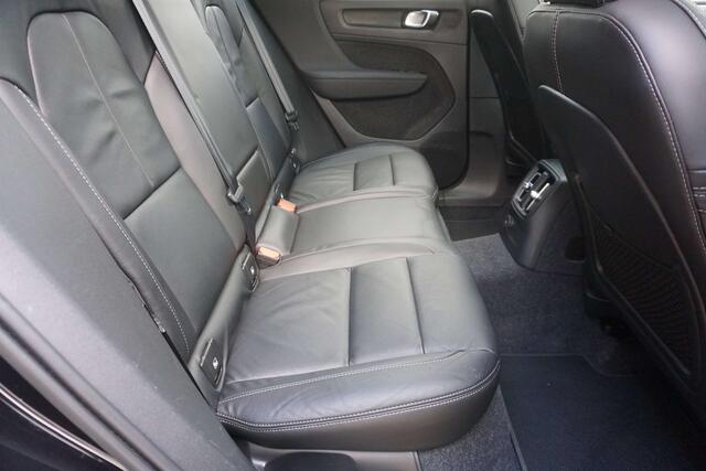 Volvo XC40 1.5 T5 PHEV R-Design Automaat-360c-Pano-Garantie