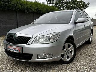 Skoda Octavia SW 1.6 CR TDi Ambition NAVI/SENSOR/CRUISE/BT MUSIC