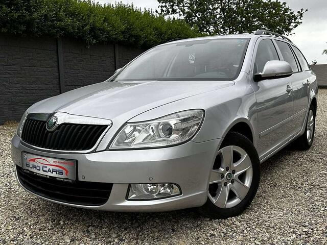 Skoda Octavia SW 1.6 CR TDi Ambition NAVI/SENSOR/CRUISE/BT MUSIC