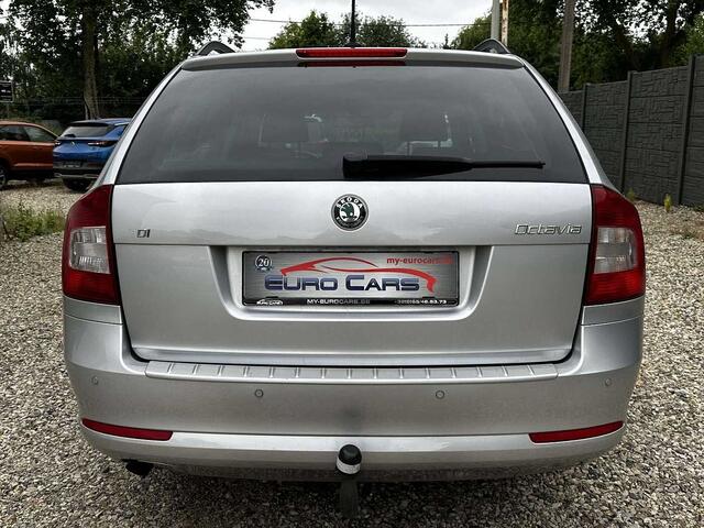 Skoda Octavia SW 1.6 CR TDi Ambition NAVI/SENSOR/CRUISE/BT MUSIC