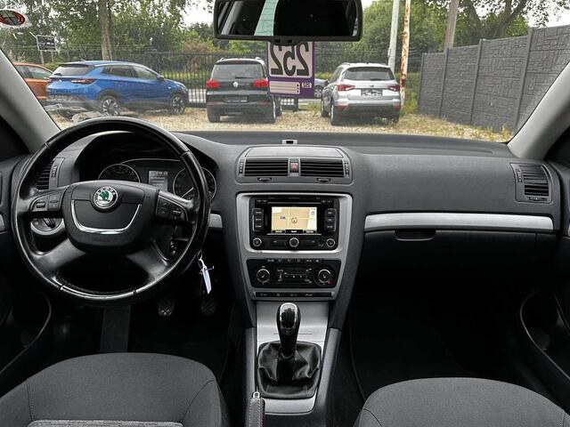 Skoda Octavia SW 1.6 CR TDi Ambition NAVI/SENSOR/CRUISE/BT MUSIC