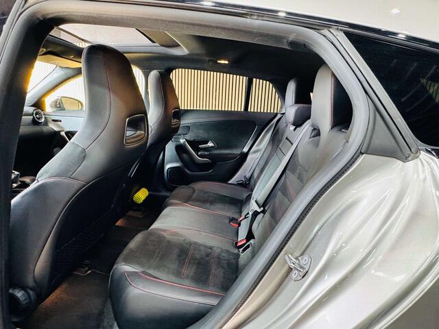 Mercedes-Benz CLA-Klasse 200 d  PACK AMG  GARANTIE 12 MOIS  1ER PROP 