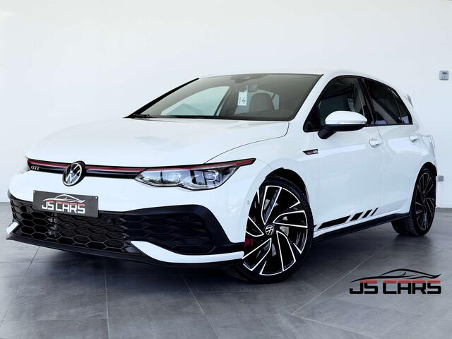 Volkswagen Golf 2.0TSI DSG CLUBSPORTHARMAN.KARDONCARPLAYCAMERA
