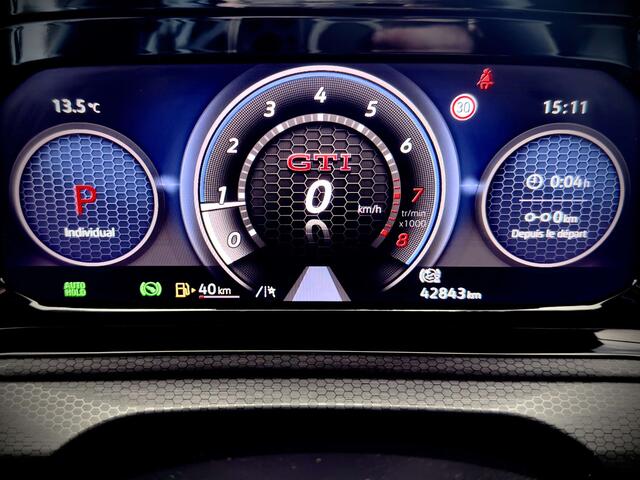 Volkswagen Golf 2.0TSI DSG CLUBSPORTHARMAN.KARDONCARPLAYCAMERA
