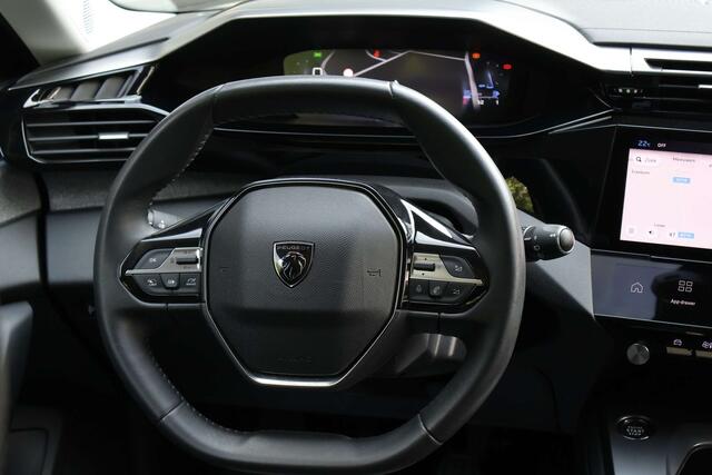 Peugeot 308 1.2 PureTech Allure Navi ACC Keyless Garantie