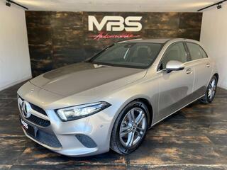 MERCEDES-BENZ A-KLASSE 180 A180d *FEUX LED *CUIR *TVA *AUTO *1ER MAIN