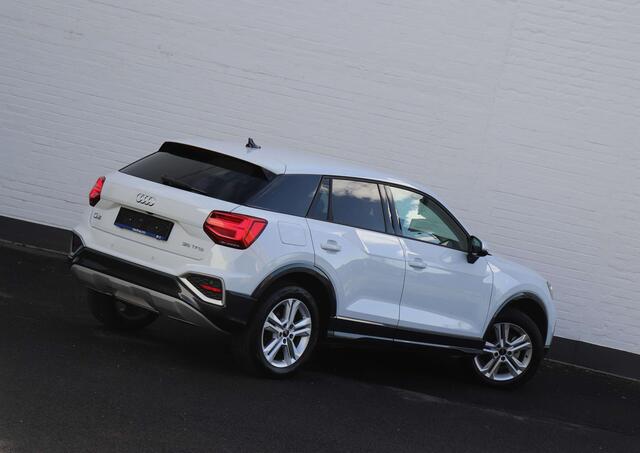 Audi Q2 35 TFSI S-Tr Advanced - Matrix/Keyless/Navi/Camera