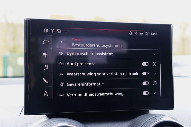Audi Q2 35 TFSI S-Tr Advanced - Matrix/Keyless/Navi/Camera