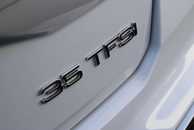Audi Q2 35 TFSI S-Tr Advanced - Matrix/Keyless/Navi/Camera